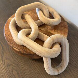 Wooden Chain Link Decor – Light Natural Finish – 22” Long